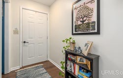 609 Dakota, Gladstone, MI 49837