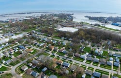 1310 E Larchmont Drive, Sandusky, OH 44870