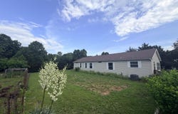 880 County Road 322, Koshkonong, MO 65692