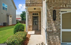1237 Fischer Trace Trace, Cumming, GA 30041