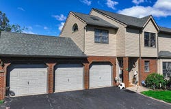 49 JEAN LO WAY, YORK, PA 17406