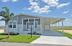 132 Pensacola Place, Sebring, FL 33870