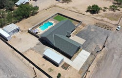 986 W Coffee Drive, Benson, AZ 85602