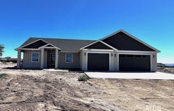 25891 Market Rd, Parma, ID 83660