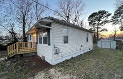 406 Maiden Lane, Cuba, MO 65453