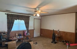 1507 S Elm, Paris, AR 72855