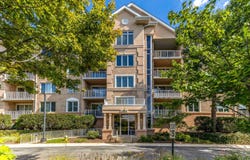 1705 Pavilion Way, Park Ridge, IL 60068
