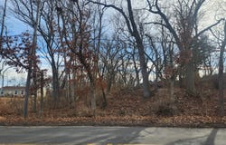5857 Evergreen Avenue, Portage, IN 46368