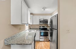 1726 MINDA DR, Eugene, OR 97401