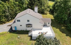 8 Farmall Way, Tewksbury, MA 01876