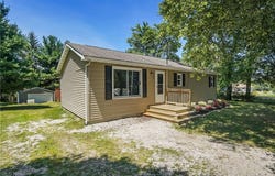 3376 Kimmel Drive, Uniontown, OH 44685