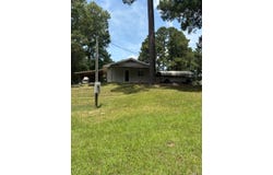 41 White Ln, Many, LA 71449