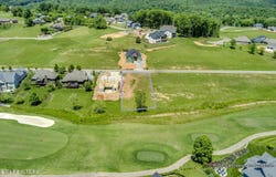 2146 Chestnut Lane, Loudon, TN 37774