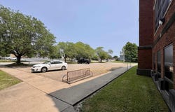 208 S JOHNSON Street, Macomb, IL 61455