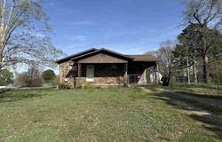 1104 Newberry Road, Pocahontas, AR 72455