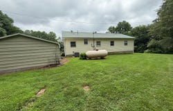 214 Dont Care Lane, Celina, TN 38551