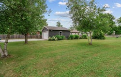 1157 Woodlawn Avenue, Chesterton, IN 46304