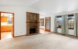 734 WILDFLOWER ST, Salem, OR 97301