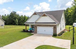 309 Davis Road, Gray, GA 31032