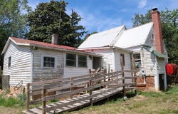 1024 Sulphur Spring Rd, Prospect, VA 23960