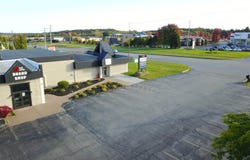2751 N US-31 S, Traverse City, MI 49684