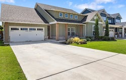 1724 Campus Corner Place, Edmond, OK 73034