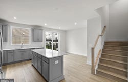 4 PICASSO Square, ASHBURN, VA 20148