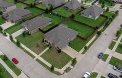 483 S Hill Drive, Waxahachie, TX 75165