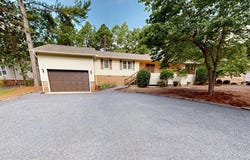 102 Thistle Lane, West End, NC 27376