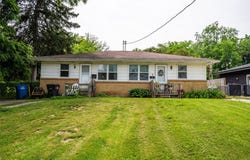 300 Kirkwood Avenue, Des Moines, IA 50315
