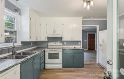 321 Park Avenue, Marion, NC 28752