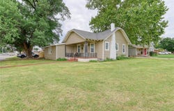 223 N Randall Avenue, Elk City, OK 73644