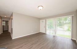 1112 Evelyn Drive, Forest Park, GA 30297