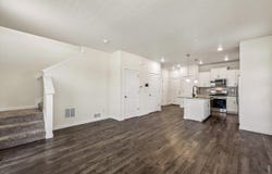 21891 E 7th Ave, Aurora, CO 80018