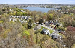 33 Hapgood Rd, Worcester, MA 01605