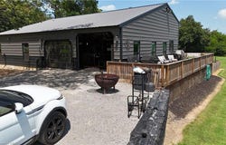 6833 Sturgeon  RD, Hackett, AR 72937