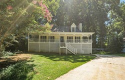 116 Cumberland Way, Dallas, GA 30132