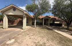 80 Mari Drive, Eagle Pass, TX 78852