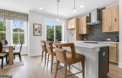 913 Echo Park, Suwanee, GA 30024
