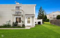 1593 Cornell Place, Hoffman Estates, IL 60169