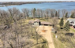 21630 62nd Street NW, Sunburg, MN 56289
