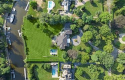 8 Buttonwood Lane, Rumson, NJ 07760