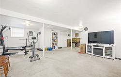 6873 Henderson Road, Ravenna, OH 44266