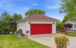 240 Eagle Drive, Forsyth, MO 65653