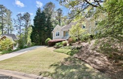 1315 Pembridge, Kennesaw, GA 30152
