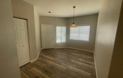 3236 E Chandler Boulevard, Phoenix, AZ 85048