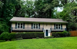 166 Creekwood Drive, Advance, NC 27006