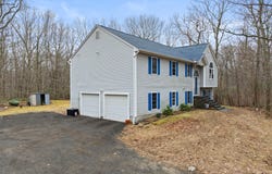 29 Ancient Highway, Oxford, CT 06478
