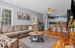 129 S Ring Street, Virden, IL 62690