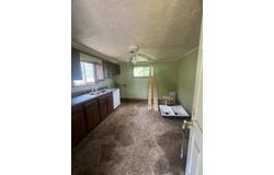1408 Fayette Pike, Montgomery, WV 25136